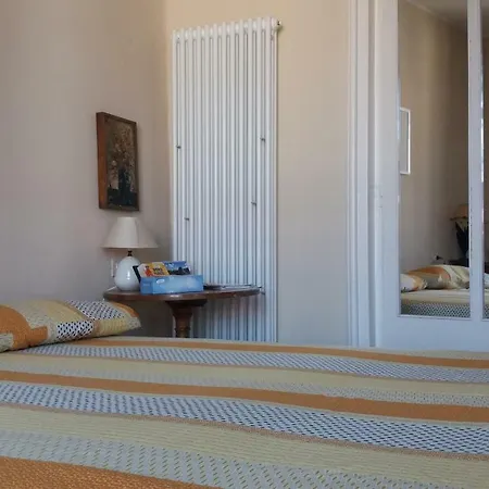 Проживание в семье La Casa Sui Tetti