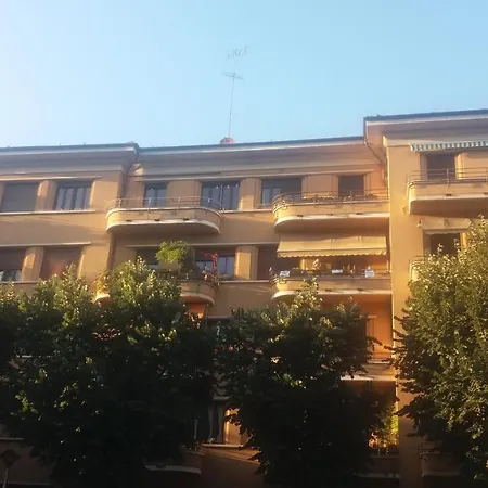 La Casa Sui Tetti Проживание в семье *