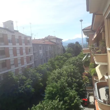 La Casa Sui Tetti Проживание в семье