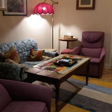 La Casa Sui Tetti Кунео